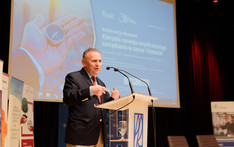 prof. dr hab. Witold Orłowski,