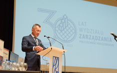 prof. dr hab. Grzegorz Ostasz,